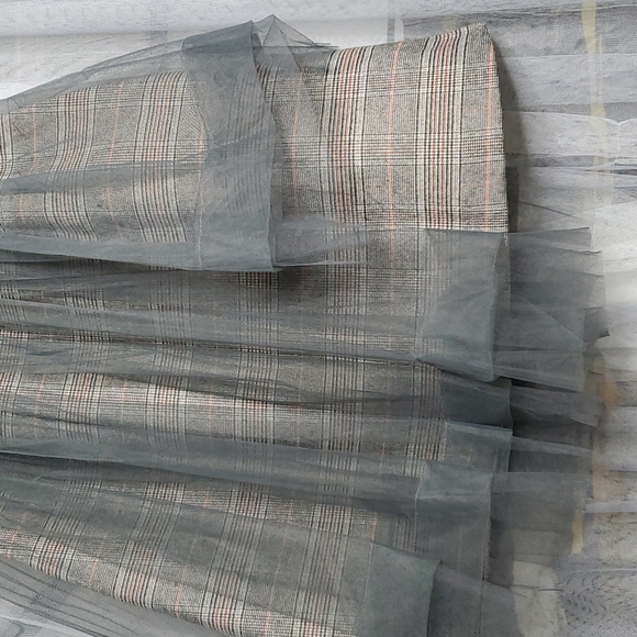 High Fashion Asymmetrical Tulle Plaid Wool Skirt MED Grey&Red - Picture 6 of 6